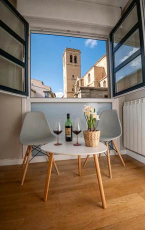 Santiago Tower Aire Ac casco antiguo By Apartamentos Logrono org